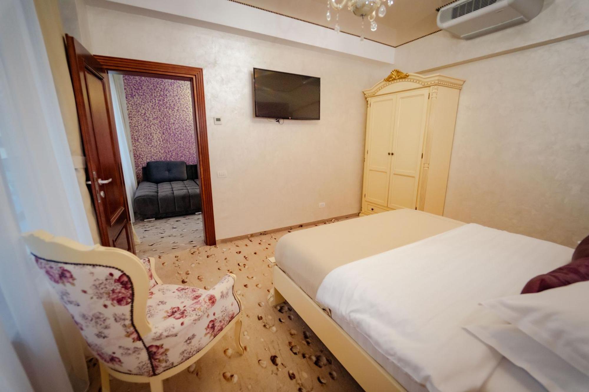 Almar Luxury Hotel Năvodari Екстериор снимка